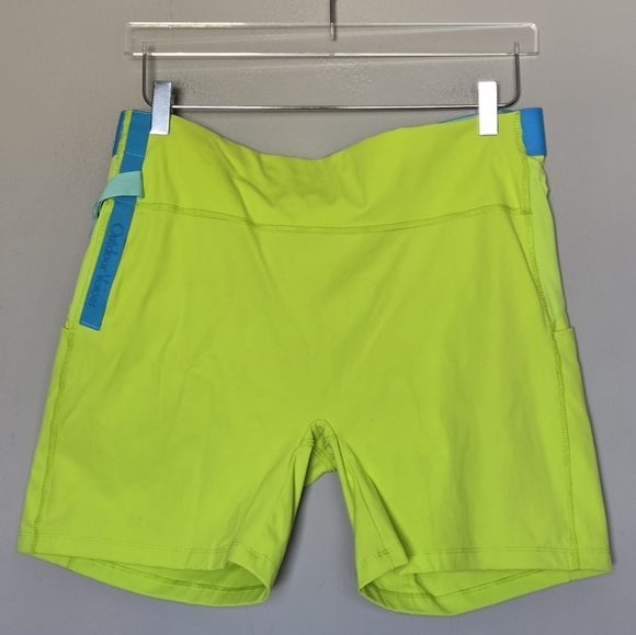Outdoor Voices X Disney Snacks Shorts Goofy Lime Green - Picture 11 of 14